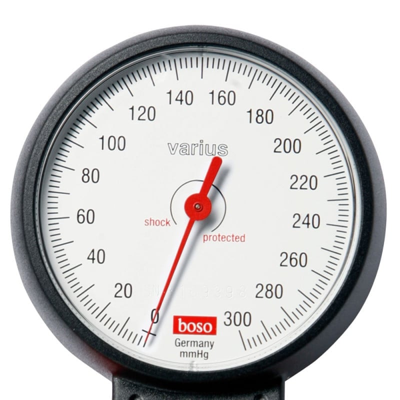 boso varius with Hooked Cuff