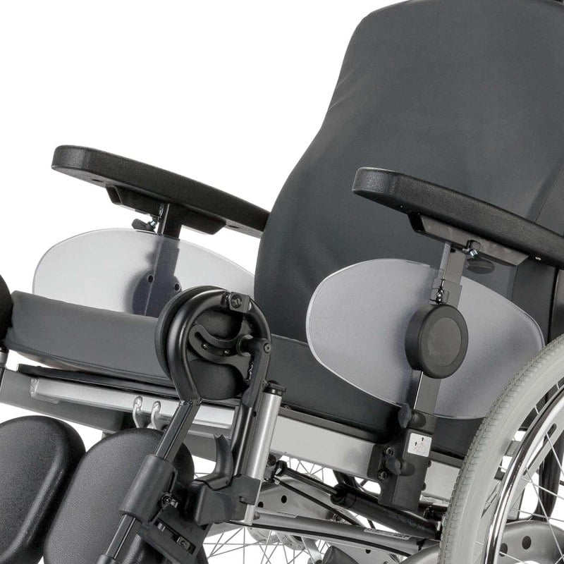 Solero Light 9.072 Multifunctional Wheelchair