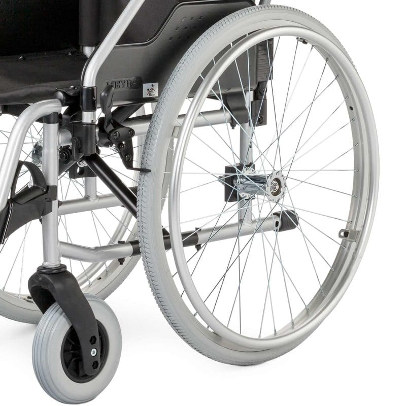 BUDGET 9.050 Folding Wheelchair